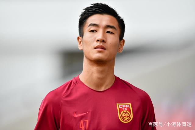 多家俱乐部关注伯恩利前锋弗莱明，球队期待留人